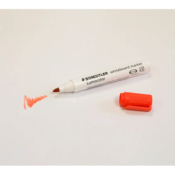 Pomarańczowy pisaksuchościeralny  Stadetler Lumocolor Whiteboard
