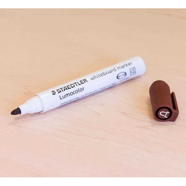 Brązowy marker suchościeralny  Stadetler Lumocolor Whiteboard
