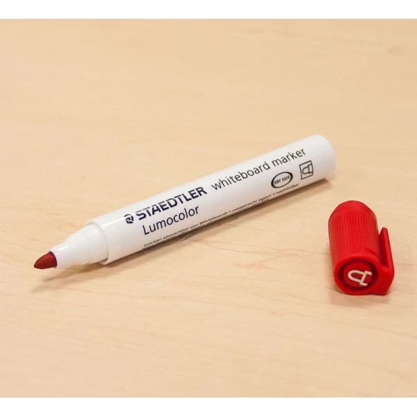 Czerwony marker suchościeralny  Stadetler Lumocolor Whiteboard