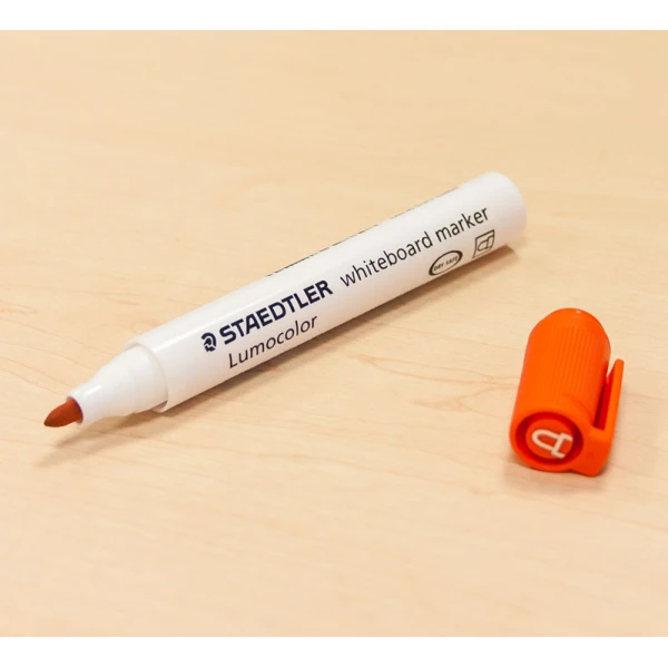 Pomarańczowy marker suchościeralny  Stadetler Lumocolor Whiteboard