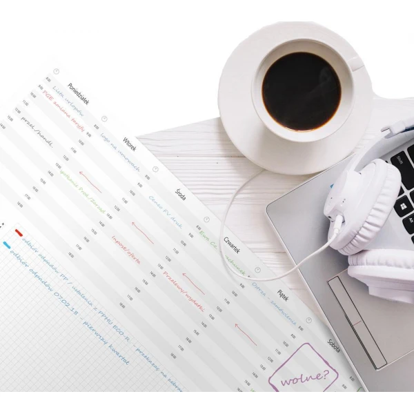 Leżący terminarz na biurko