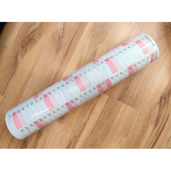 Papierowy planer z laminatem ścieralnym do naklejenia na ścianę