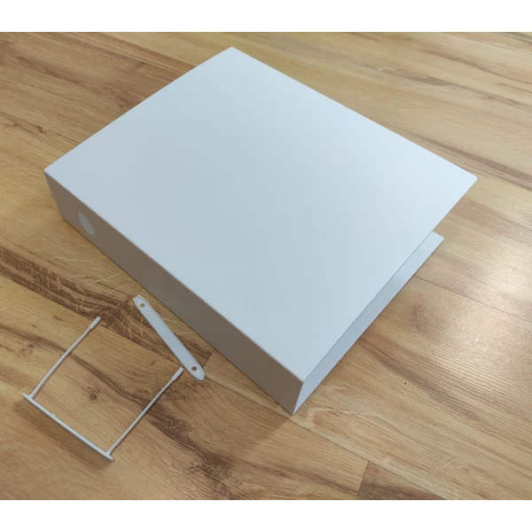 Sergegator, teczka archiwizacyjna z klipem